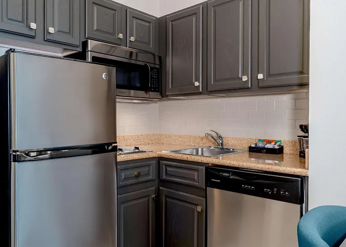 Homewood Suites By Hilton Eatontown