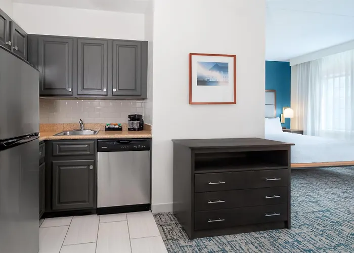 Homewood Suites By Hilton Eatontown