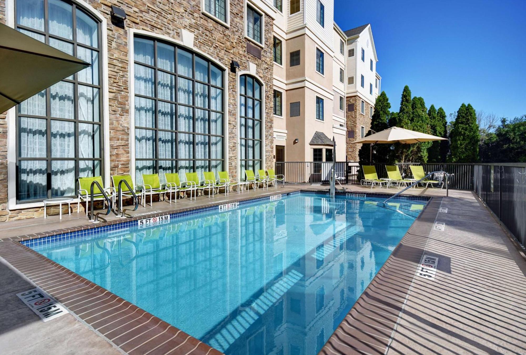 Hotel Homewood By Hilton Eatontown