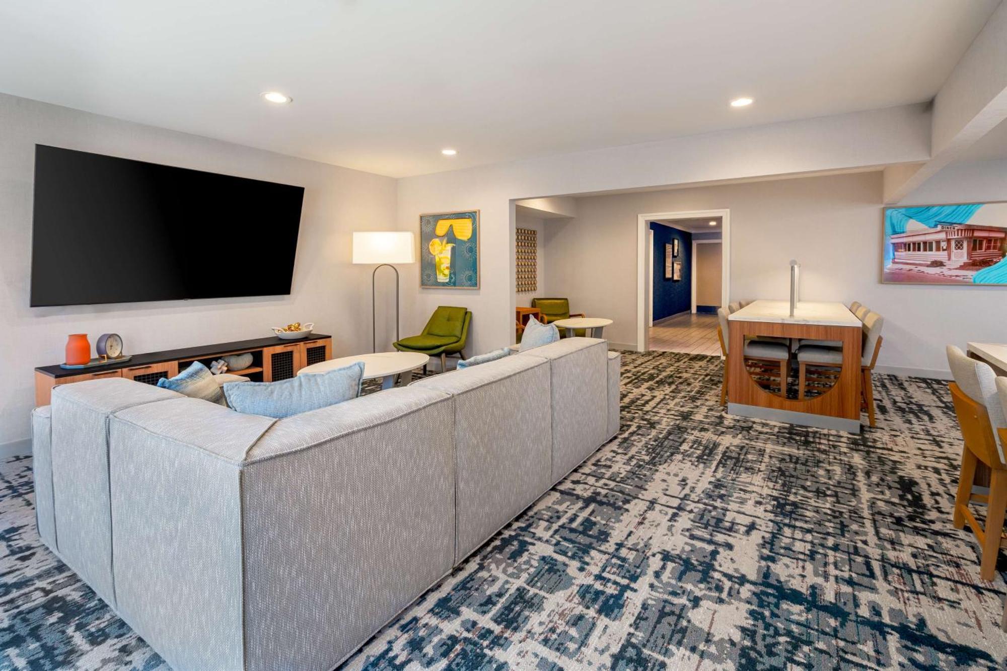 Hotel Homewood By Hilton 3*